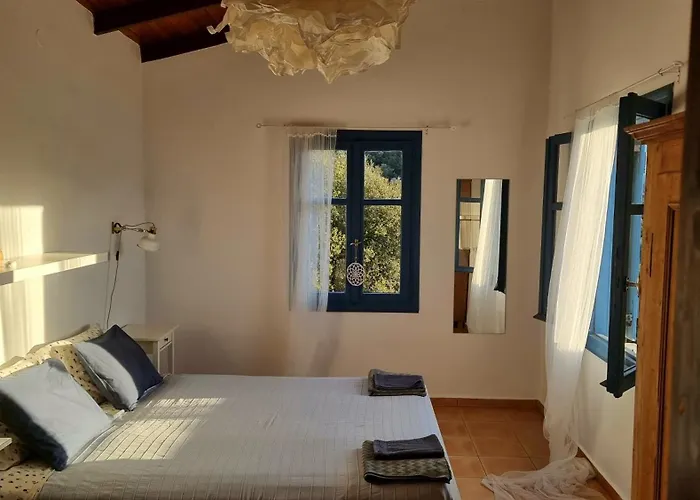 7 Olives Apartments